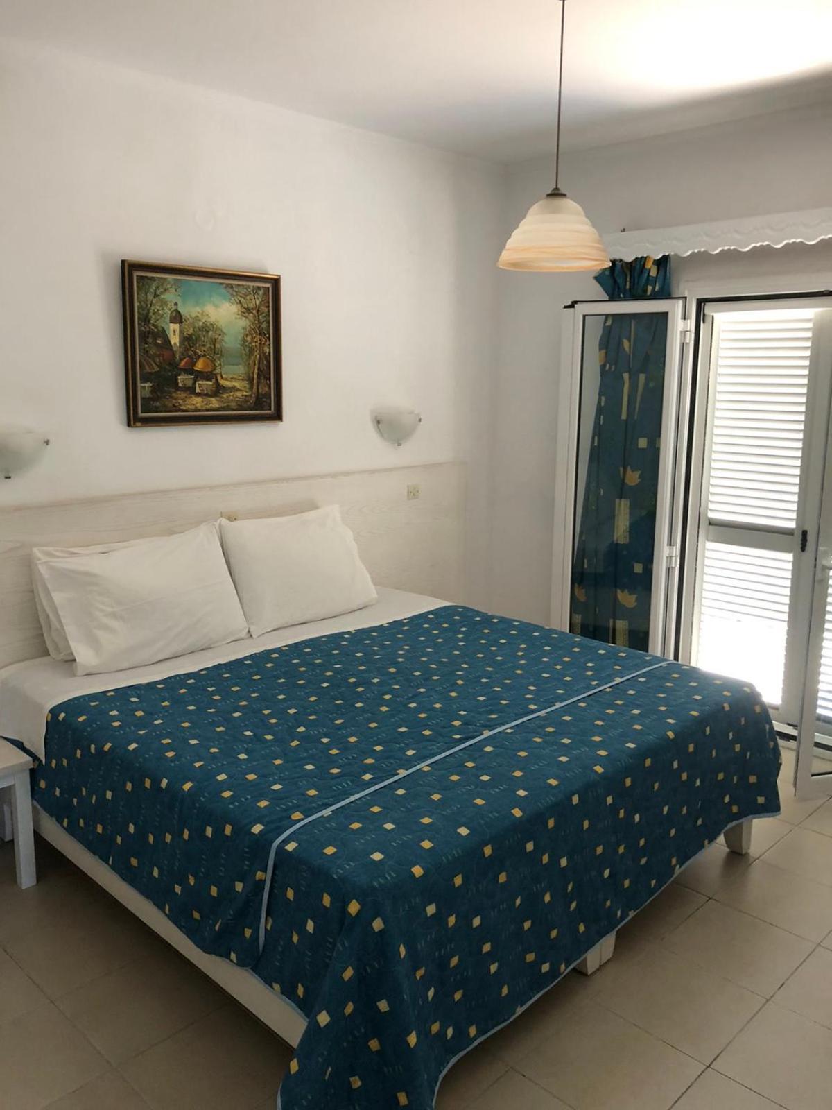 Dimitra Apartments G Gouviá Eksteriør bilde